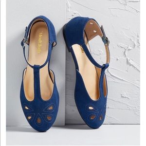 The Zest is History - T-strap Flat from Mo…